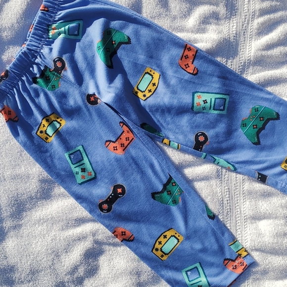 *SOLD*Toddler Boys Carter's Pajama Bundle - Picture 6 of 6